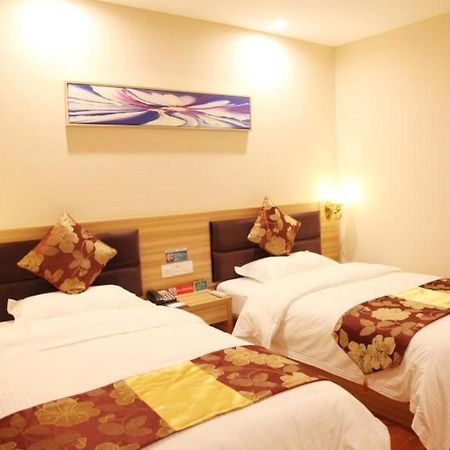 Greentree Alliance Yichang East Yichang Station Hotel Exterior foto